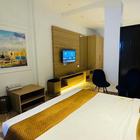 Holidayvilla & Suites Amritsar- Green Avenue المظهر الخارجي الصورة